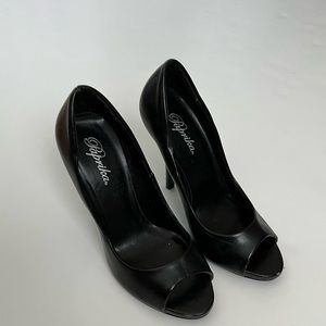 Black Peep-toe Heels